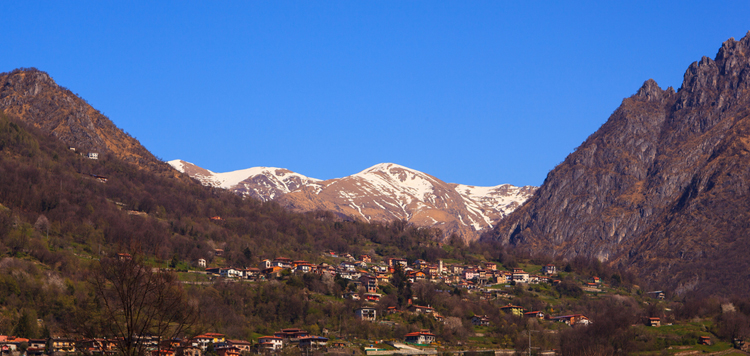 Porlezza & Bellagio in Italië gefilmd met drone